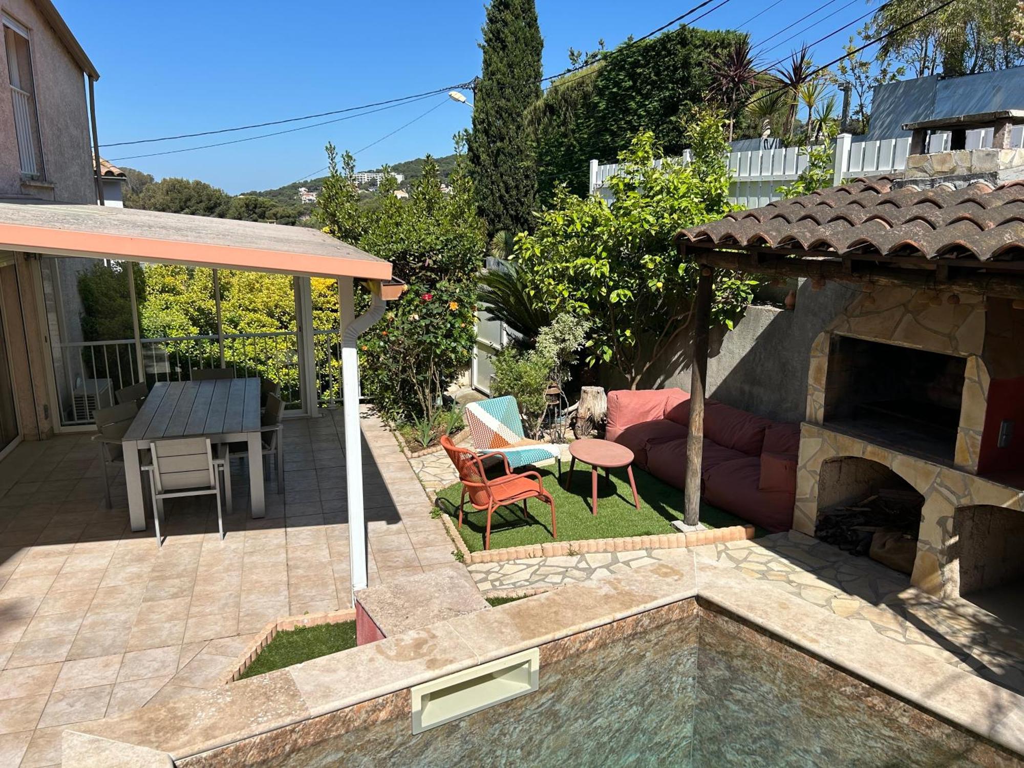 L' Oliviera, Vue Et Plages A Pieds Sète